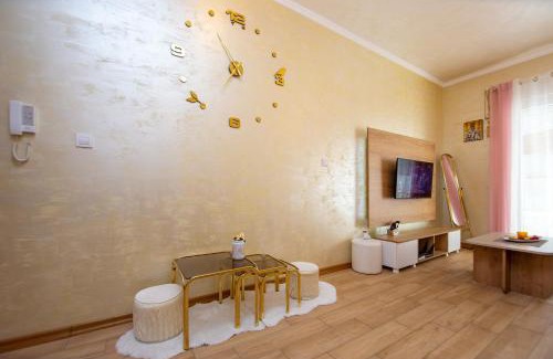 Golubovina Apartment | Pet-Friendly Krizor Apartman in Budva with Breakfast