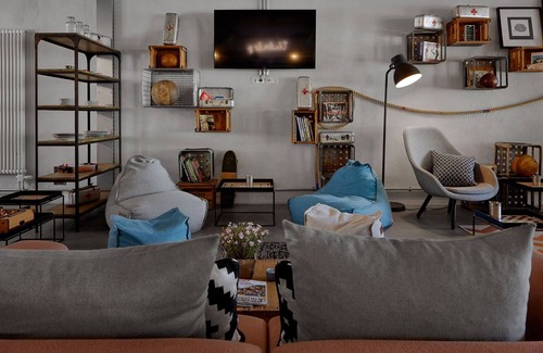 Tonndorf Hotel | Discover KRÖGER by Underdog Hotels: Family-Friendly Retreat