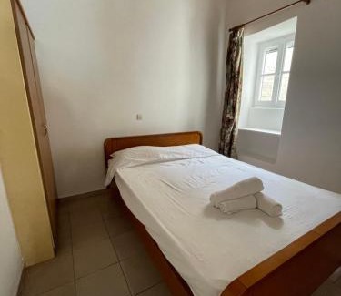 Galissas Hotel | Family-Friendly KROISSOS: Pet Welcoming Accommodations
