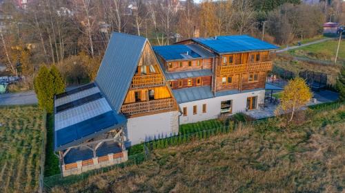 Horni Plana House | Discover KROK: 4-Star Hotel with Top Amenities, Rated 9.8
