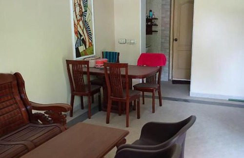 Mathura Villa | Eco-Friendly Stay at Krsn's Hari Abode - Family Friendly