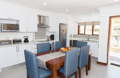 Hazyview Cabin | Discover Kruger Park Lodge Unit 610A - Rated 10/10 Stay