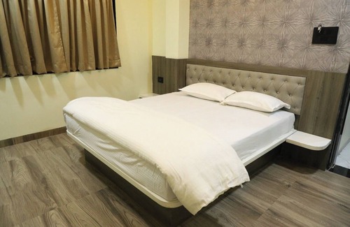 Tuljapur Hotel | Krushnai Executive