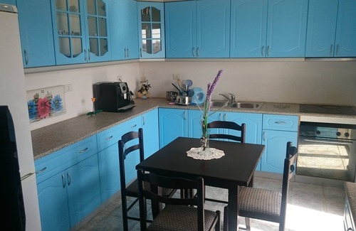 Ksamil House | Cozy KSAMIL HOME with Kitchen for Memorable Stays