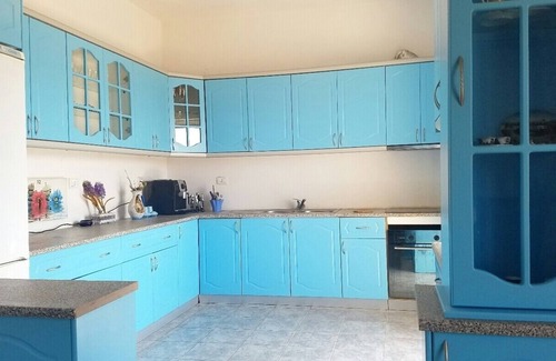 Ksamil House | Cozy KSAMIL HOME with Kitchen for Memorable Stays