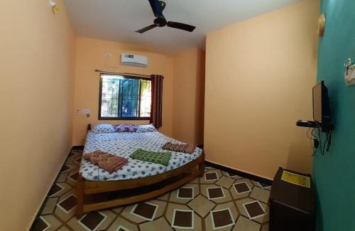 Devbag Bed & Breakfast | Oceanfront Kshanbhar Vishranti Home Stay for Families