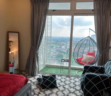 Taman Century Apartment | Relaxing Ksl D'Esplanade Studio Apartment with Pool & Hot Tub