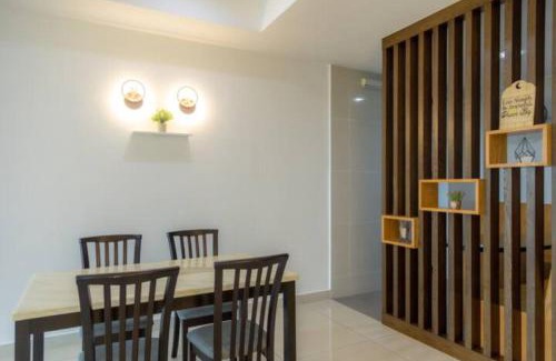 Taman Century Apartment | Relaxing KSL JB City Suite: Netflix, WIFI & Great Amenities