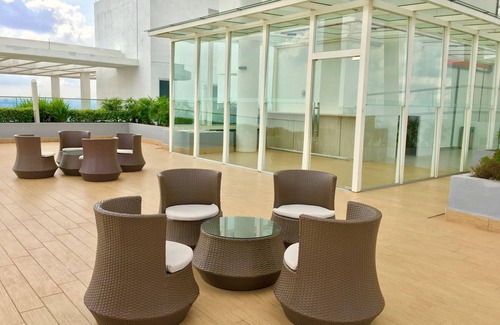 Taman Abad Apartment | Relax in a High Floor 3BR Family Suite with Balcony