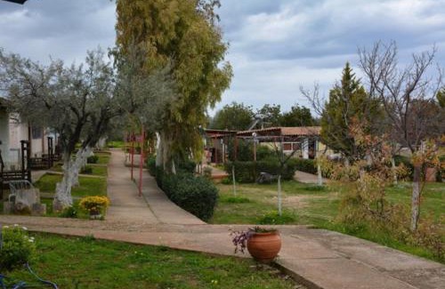 Velon House | Tranquil Ktima Paradise: Ocean View & Pet-Friendly Retreat
