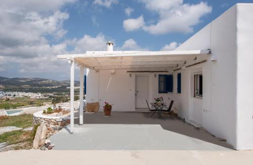 Marpissa Apartment | Elegant Ktima San Antonio Paros - Family-Friendly Retreat