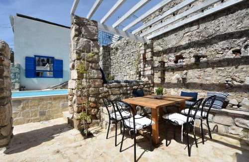 Susica Villa | Discover Kuća Babe Stane: Guest Rated 10/10 & Family-Friendly