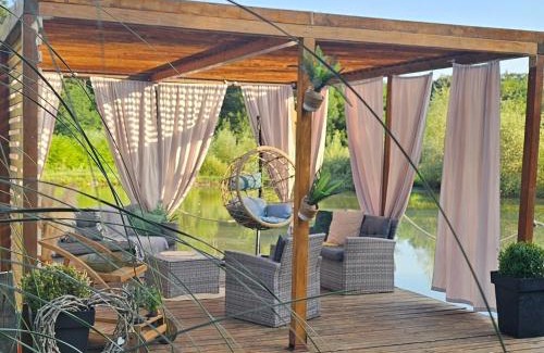 Podcrkavlje House | Unwind at Kuća za odmor Bakina Divljaka - 9.9/10 Rated Retreat