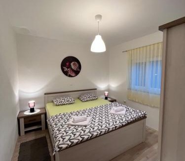 Kremena House | Oceanfront Retreat at Kuća za odmor Bebić, Kremena