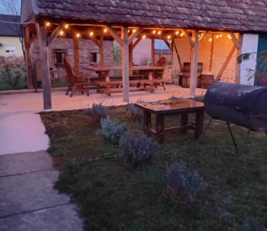 Cerna House | Pet-Friendly Kuća za odmor BIĐ with a Perfect 10/10 Rating