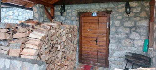 Kolasin Municipality House | Experience Kuća za odmor Grujić: Rated 10/10 & Family-Friendly