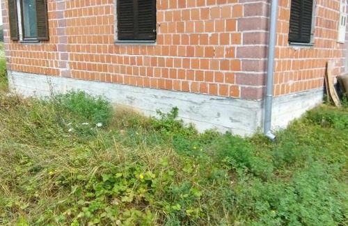 Brlog House | Pet-Friendly Kuća za odmor: Ideal Family Retreat Awaits