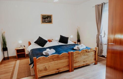 Gospic House | Family-Friendly Retreat at Kuća za odmor KOD DOZA