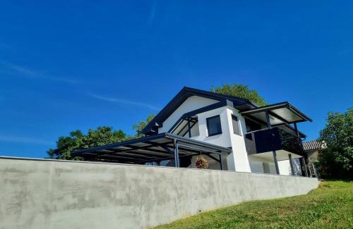 Strigova House | Experience Comfort at Kuća za odmor KODBA - Rated 9.8!