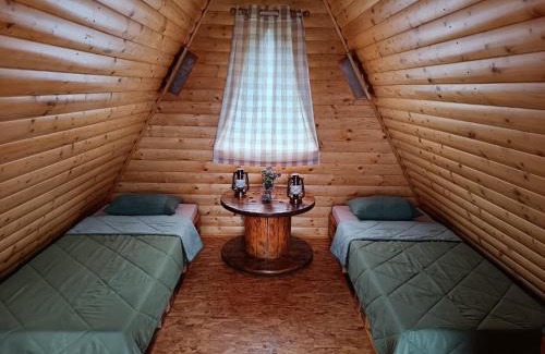 Gospic Ski Chalet | Experience Kuća za odmor Paćan: 4-Star Oceanfront Retreat