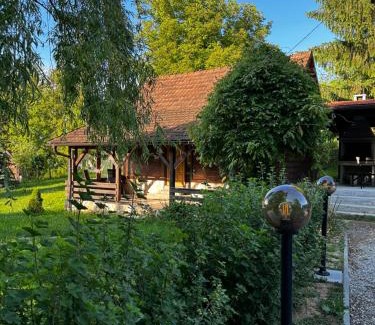 Koranski Brijeg House | Idyllic Kuća za odmor Zora with Ocean View & Spa