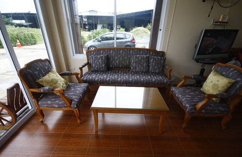 Nakhon Si Thammarat Hotel | Family-Friendly Kuakaew Garden Hotel with Great Reviews