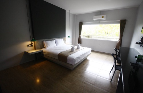 Nakhon Si Thammarat Hotel | Family-Friendly Kuakaew Garden Hotel with Great Reviews