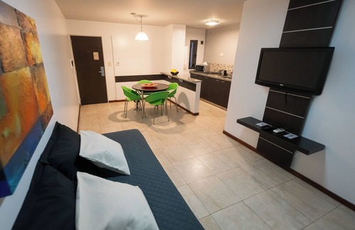 Cordoba Apartment | Comfortable Kube Apartments Express: Pet Friendly & Pool Access