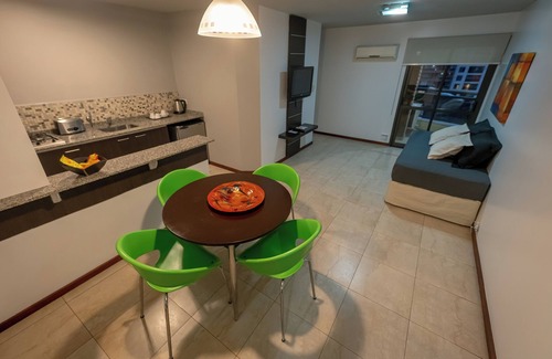 Cordoba Apartment | Comfortable Kube Apartments Express: Pet Friendly & Pool Access