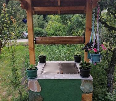Svrljig Apartment | Relax at Kuca Mihajlovic: Oceanfront Retreat with Pool