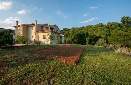 Sarsoni House | Discover Kuca za odmor Diraki R: Family & Pet-Friendly Retreat