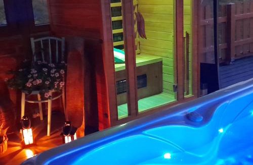 Velika Gorica House | Family-Friendly Getaway at Kuca za odmor klet Šaban