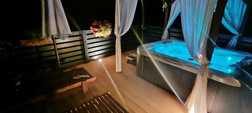 Velika Gorica House | Family-Friendly Getaway at Kuca za odmor klet Šaban