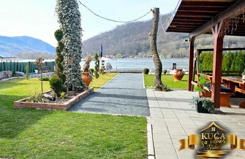 Milici House | Relaxing Retreat at Kuca za odmor Stakic with Pool & Pets