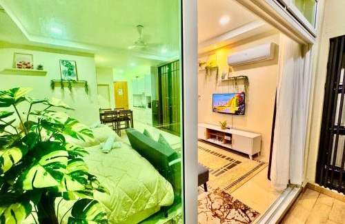 Kuching Apartment | Kuching 4Pax Riverine High Floor Resort Stay Kuching Waterfront View from Balcony