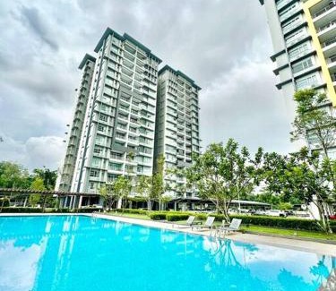 Kuching Apartment | Relaxing Kuching Cozy Skyvilla Apartment with Ocean View