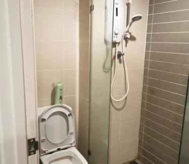 Batu Lintang Apartment | Cozy Kuching Kozi Square Apartment with Ocean View Amenities