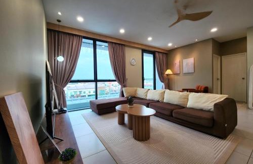 Kuching Apartment | Prime Location at Nordict Retreat - 4-Star Guest Favorite