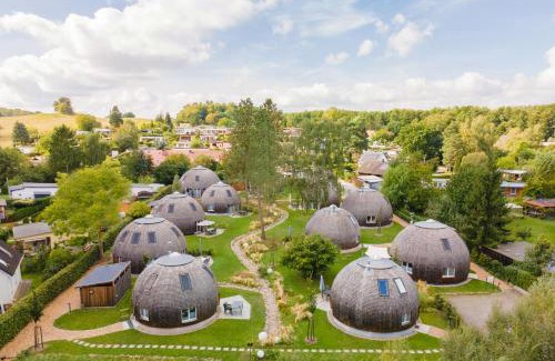 Muritz House | Kugelhaus Kugellager - Besonderer Rückzugsort in runder Bauweise - reduziert, ruhig und naturnah am Tollensesee