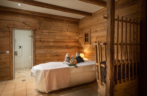 Waidring Resort | Relax at KUHOTEL by Rilano: Spa, Pool & Top Reviews