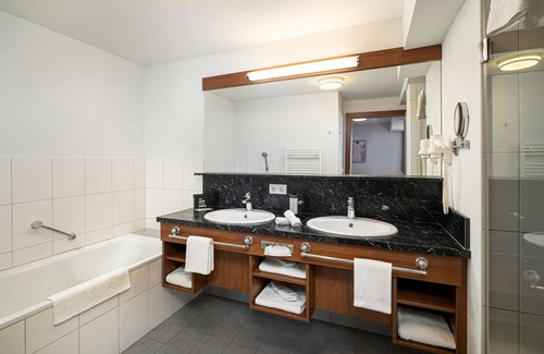 Waidring Resort | Relax at KUHOTEL by Rilano: Spa, Pool & Top Reviews