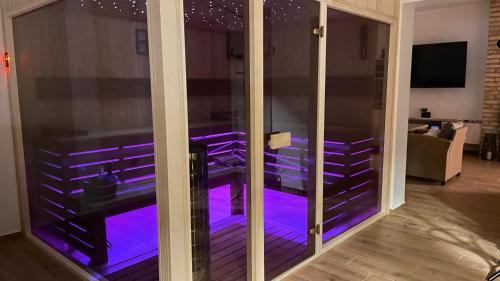 Balatonujlak Bed & Breakfast | Top-Rated Kukorica Csárda Apartman with Hot Tub & Dining