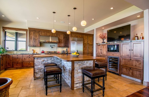 Wailea House | Unforgettable Kula Retreat with Ocean and Mountain Views