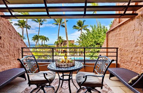 Honokowai House | Relaxing Oceanfront Retreat at Kuleana Resort 313