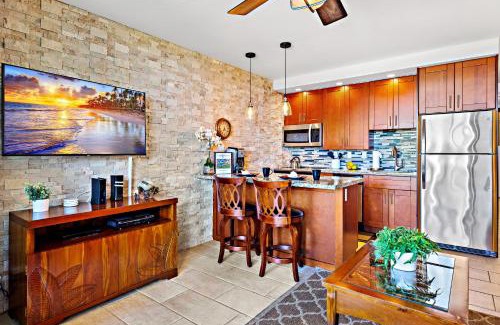Honokowai House | Relaxing Oceanfront Retreat at Kuleana Resort 313