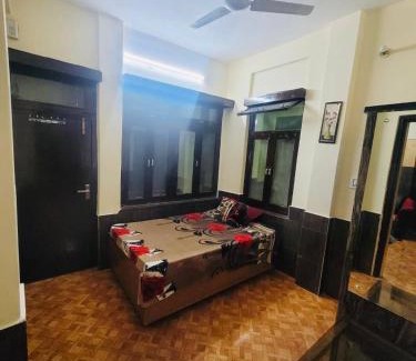 Mohal House | Inviting Kullu Manali Homestay with Pet-Friendly Perks
