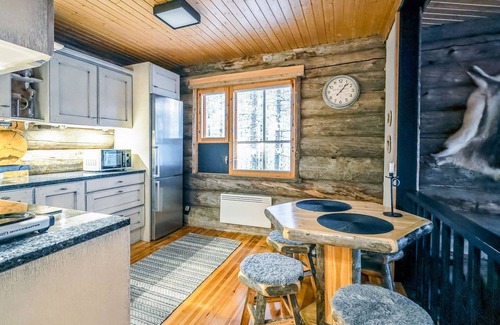 Pyhatunturi House | Relax at Kelohippu 1 by Interhome: Lake View & Spa