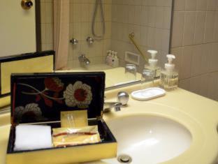 Chuo Ward Hotel | Explore Comfort at Kumamoto Hotel Castle - 4-Star Retreat