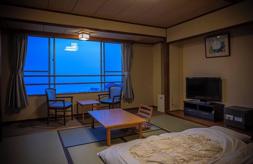 Kumano House | Discover Tabist Kumano no Yado Umihikari: Family-Friendly Stay