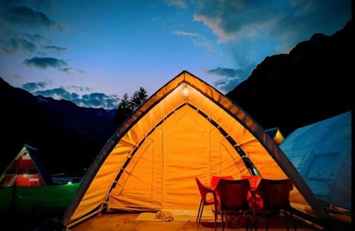 Khyber Pakhtunkhwa Hotel | Experience Nature at Kumrat Glamping Resorts with Breakfast
